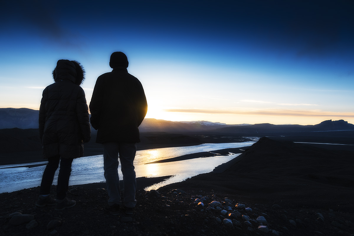 In den Sommermonaten lässt sich auf Island das Phänomen der Mitternachtssonne beobachten.
