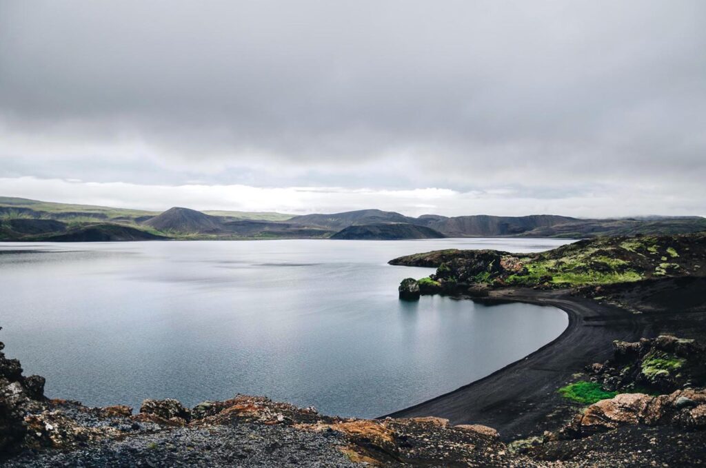 Nur einen Katzensprung von Reykjavík entfernt: der See Kleifarvatn.