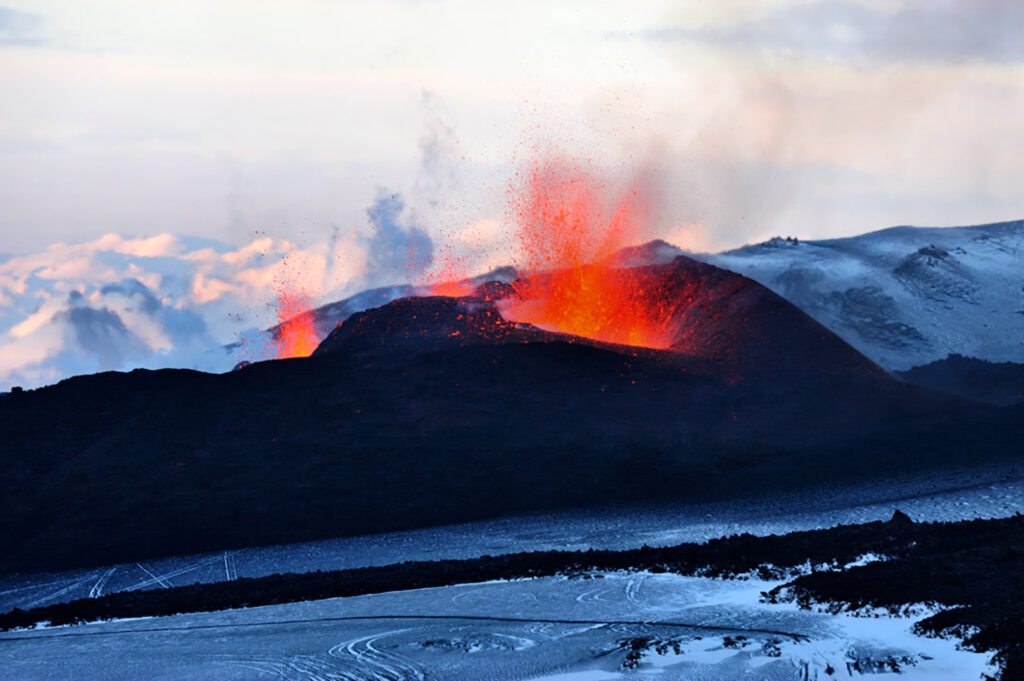 Fimmvörðuháls, Vulkanausbruch, Island
